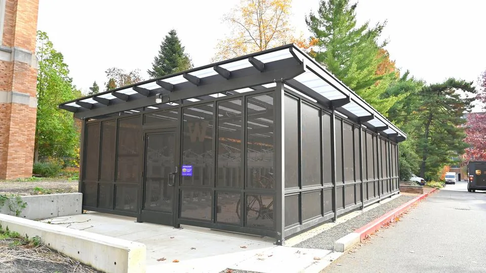 Duo-Gard Develops Custom Bike Shelter for University